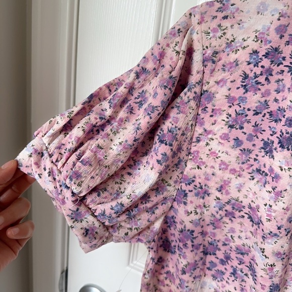 Roommates Purple and Pink Flutter Sleeve Crop Blouse - Picture 7 of 8